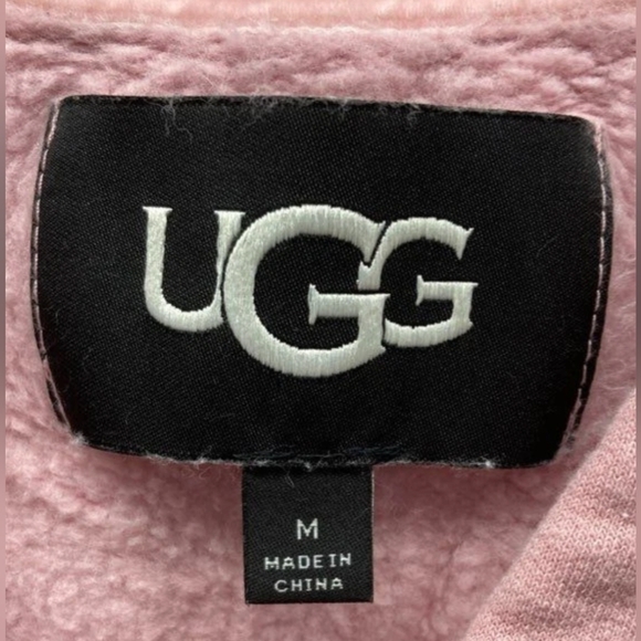 UGG Women's Adryann Hoodie Sweatshirt Size M Used Exc MSRP $127.99 - Picture 4 of 8